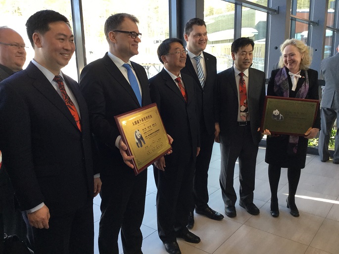 The new home of Chinese giant pandas Huabao and Jinbaobao officially opened to public on Saturday  in presence of Prime Minister Juha Sipilä and representatives from China. Photo Finnish government by Anne Sjöholm.