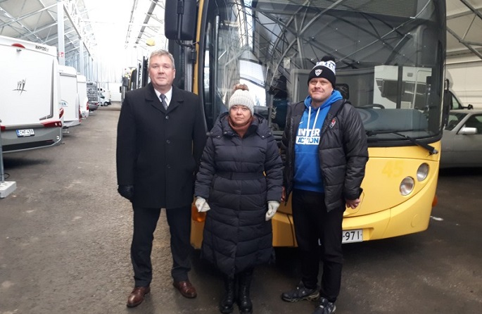 Turku donates 2 buses laden with aid to Kharkiv