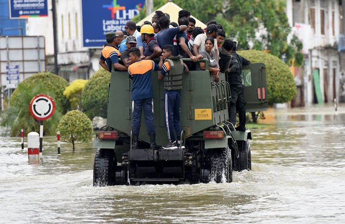 Sri Lankan President pledges full state support for disaster recovery