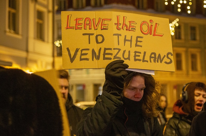 Protest against US actions in Venezuela held in Riga