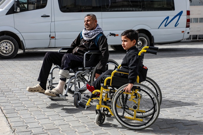 Palestinian patients leave Gaza through Rafah crossing under Israeli screening