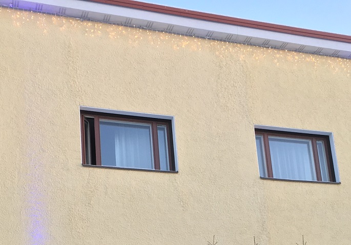 Prices of old houses drop by 2.8% in January