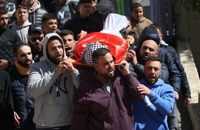 3 Palestinians killed in Israeli airstrike in Gaza, 3 killed in West Bank