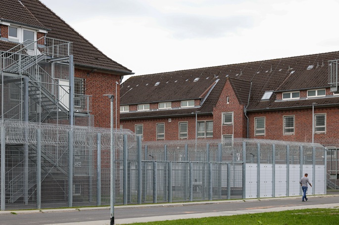 Germany paves the way for tighter EU asylum rules