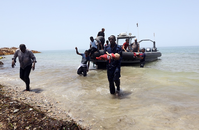 2 dead, 70 missing after migrant boat capsizes in Libyan waters