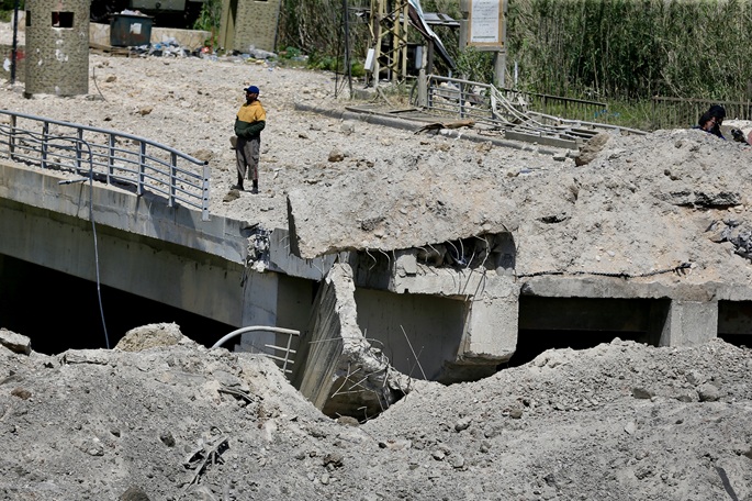 10-day Israel-Lebanon ceasefire comes into force