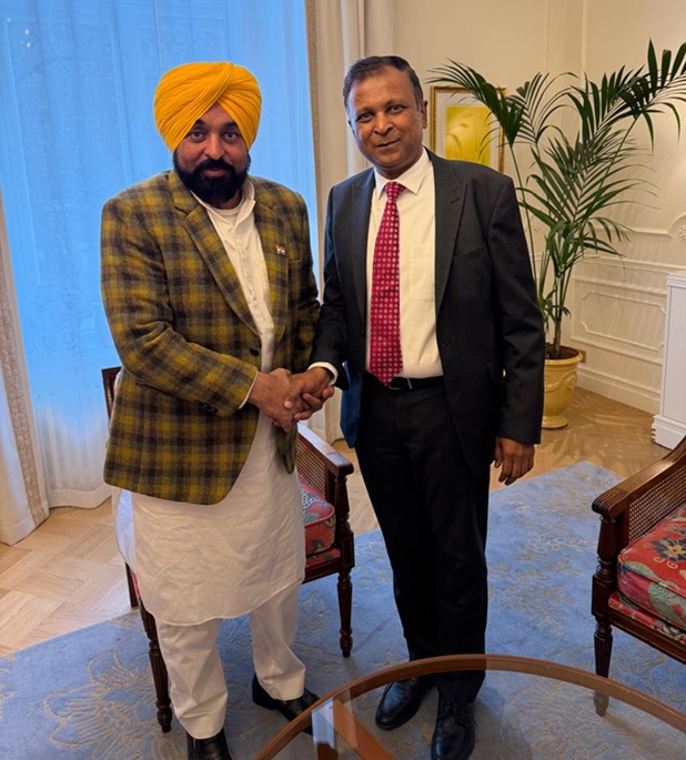 Indian Minister, envoy meet in Helsinki to drive global growth