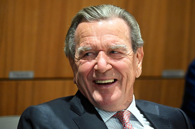 Ukraine, EU reject Putin proposal for Schröder as Ukraine mediator