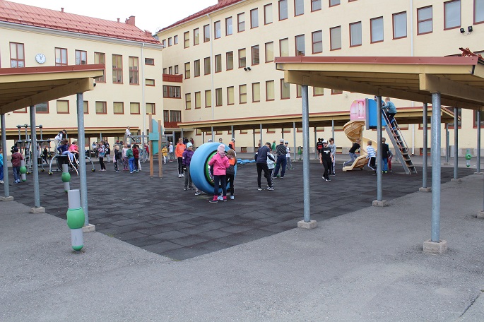Finland mulls shortening school summer holidays