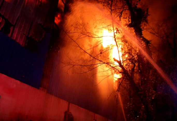 Hotel fire in Bulgarian seaside resort leaves 2 dead