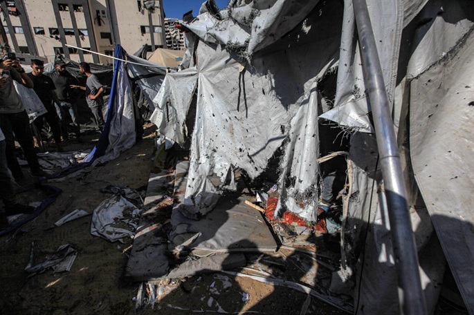 4 Palestinians killed in Israeli strike on Gaza