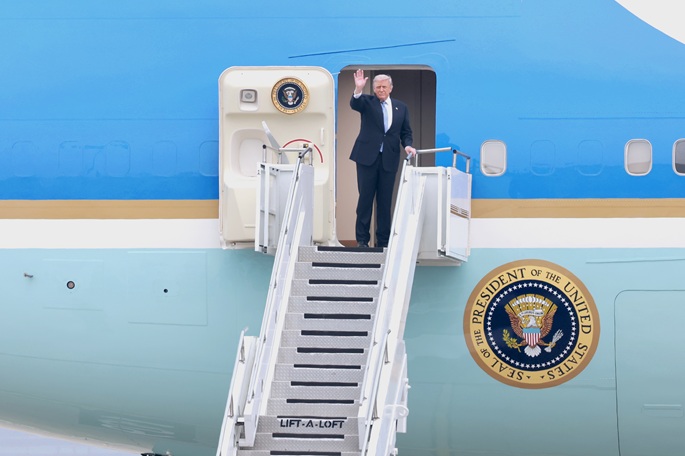 US Judge blocks Trump's $100K H-1B visa fee plan