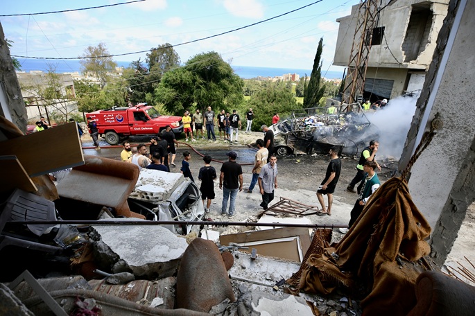 Israeli strikes kill 16 in Lebanon, highlighting s