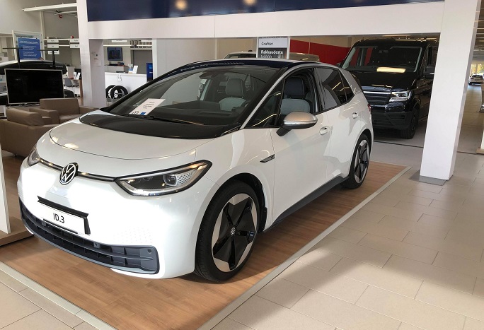 Private leasing of new cars almost triples in Finl