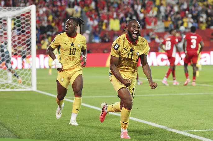 Antoine Semenyo (R) and Brandon Thomas-Asante of Ghana celebrate scoring during the group match with Panama at the World Cup at Toronto Stadium in Canada, on June 17, 2026 (Canadian local time). Photo: Xinhua by Zou Zheng.