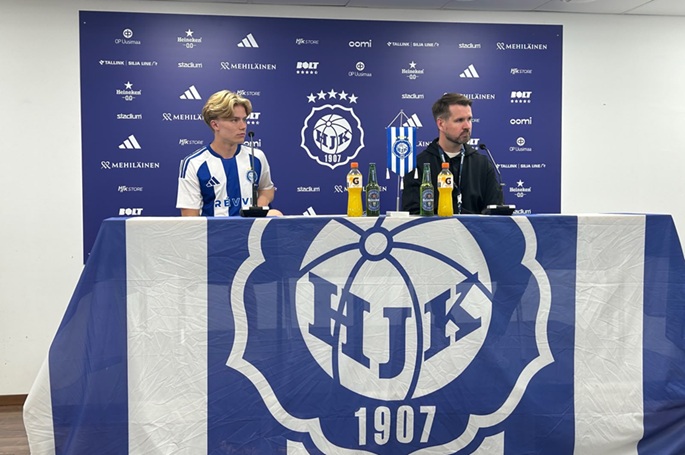 HJK Coach Joonas Rantanen and player Pyry Mentu spoke at the post-match press conference. DF Photo.