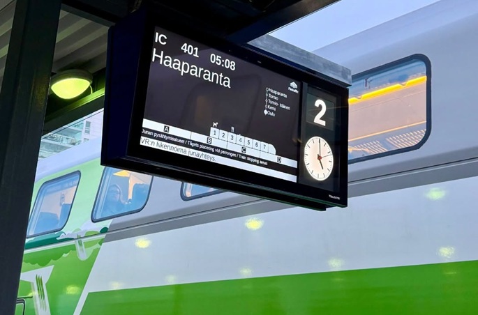 Finland-Sweden train service resumes after about 4 decades